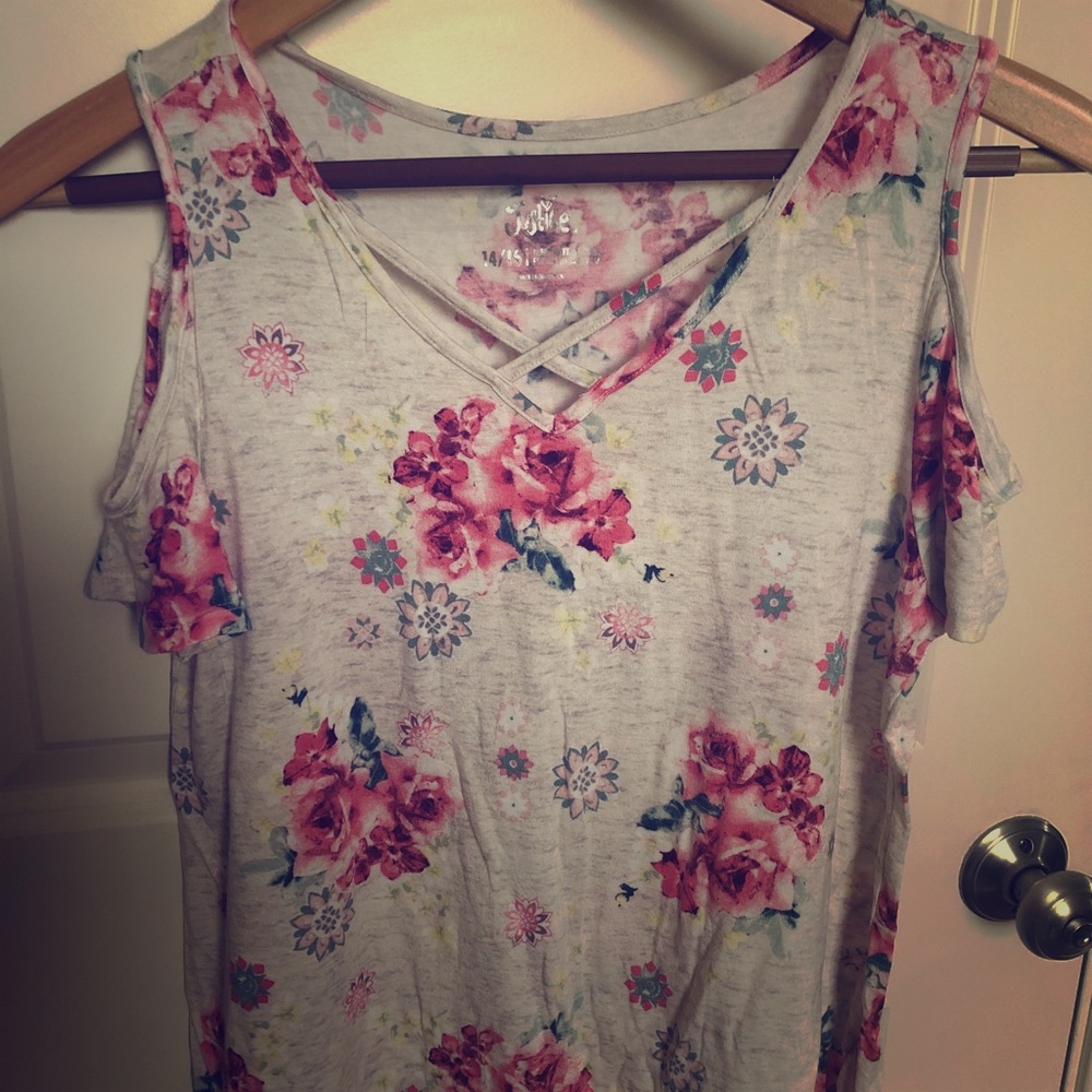 Justice top